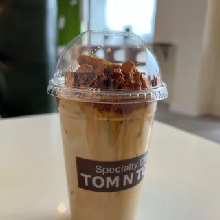 Dalgona Latte