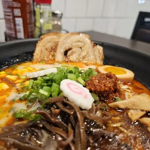 Volcano tom ramen