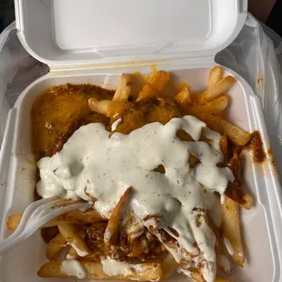 Chili cheese fries