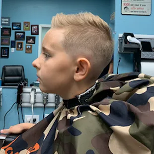 Tom Sanchez &quot;LITTLE&quot; Gentlemen&apos;s Cut 361-633-9355