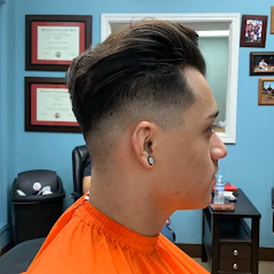 Get that funky sharp look at Tom Sanchez Gentlemen&apos;s Cut 361-633-9355
