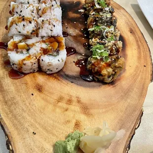 rolls i loved. the crunchy one made me smile