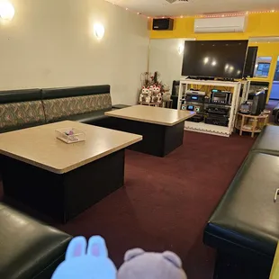 This room is quite spacious