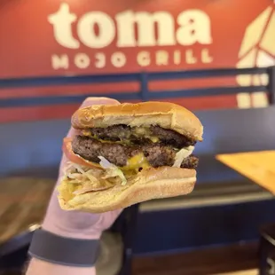 Toma Mojo Grill