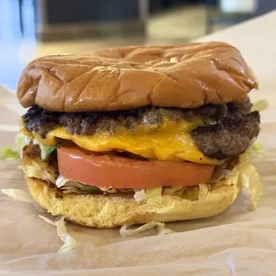 Toma Cheeseburger