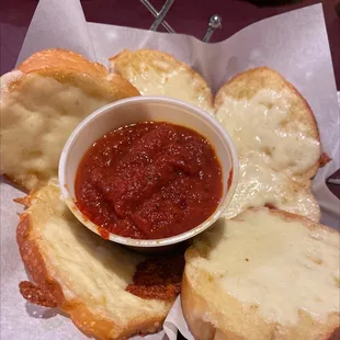 Provolone Bread W/sauce