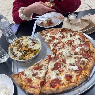 Caveman's Favorite Pizza Cheese Fries