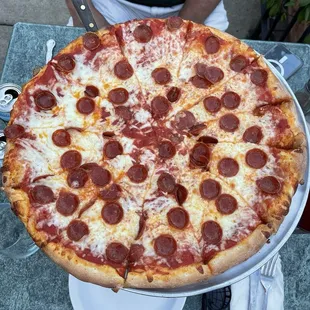 Pepperoni pizza