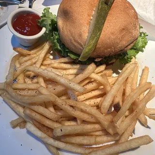 1/2 lb. Classic Burger