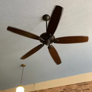 Fans kept a gentle breeze stirring!