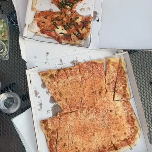 food, pizza