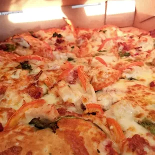 Chicken and Spinach Pizza