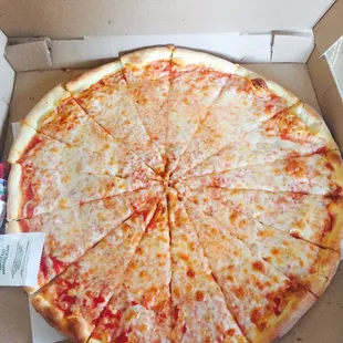 Large and inexpensive cheese pizza ! Plus it&apos;s real good! Great value  for for your money!