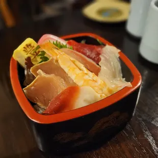 Chirashi