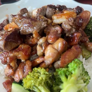 Tomi Sushi Steak