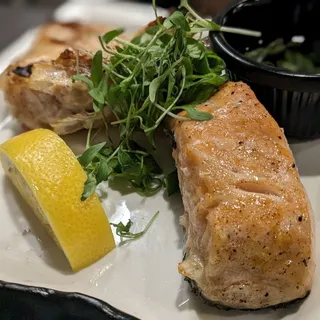 Salmon Kama
