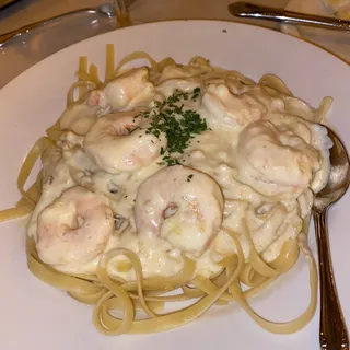 Fettuccine with Prawns