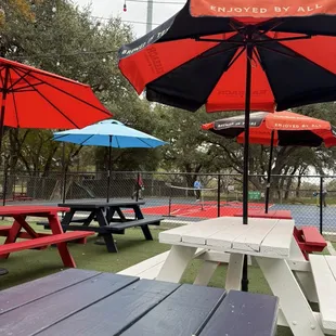 2 pickle ball courts