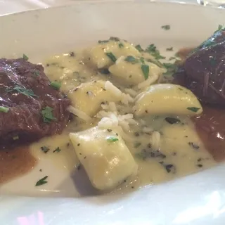 Zin Braised Short Ribs Asiago & Spinach Gnocchi