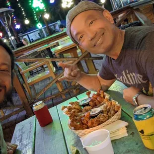 My boy in college, Krishna and I are grabbing some wings together.   Coming from Pittsburgh we&apos;re pretty critical about this