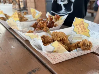 Tommy Want Wingy
