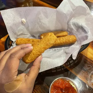 Mozzarella sticks