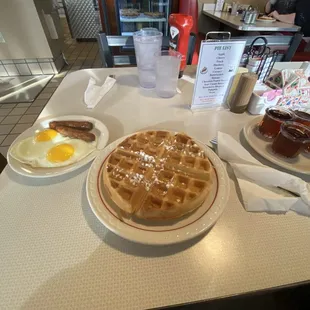 Waffle, Eggs, &amp; Sausage