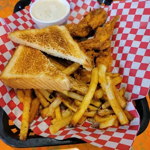 Chicken tender basket