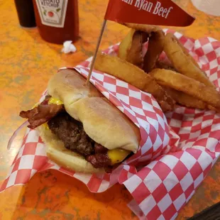 Bacon Cheddar Burger