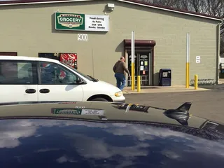 Discount Grocery Outlet