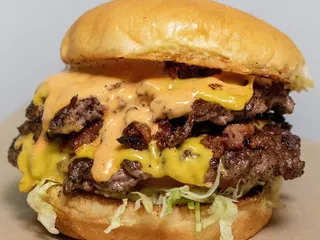 Greer’s Burger Garage