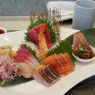 Sushi Sashimi Plate