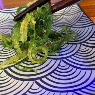 SEAWEED SALAD