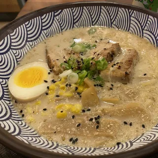 TONKATSU RAMEN