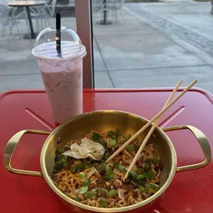 Buldak Kimchi &amp; taro milk tea