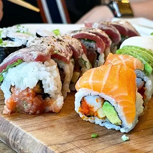 Tomo and Rainbow Rolls