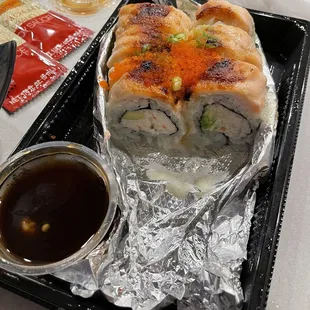 Salmon Dynamite Roll