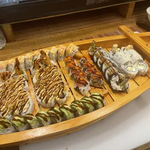 sashimi, sushi, sushi and sashimi, food