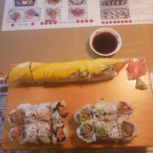 Front (from left) -Spicy Tuna, Arizona  (Rear)  Hawaiian