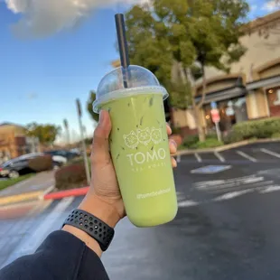 Iced ceremonial matcha latte 0% sweetness