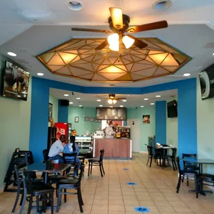 Social Distancing interior, also Carry Out