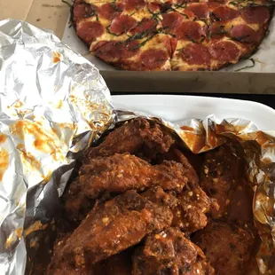Medium Pepperoni Pizza and 12 Hot Wings