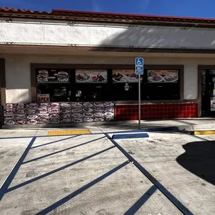  the outside of a restaurant