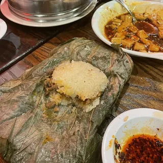 Stick Rice in Lotus Leaf (2)