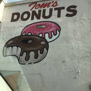 Toms donuts no. 2