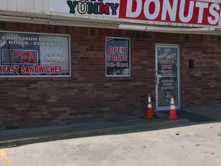 Yummy Yummy Donuts