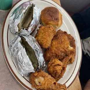 Tom's Family Restaurant