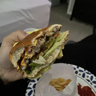 Beacon cheese burger!