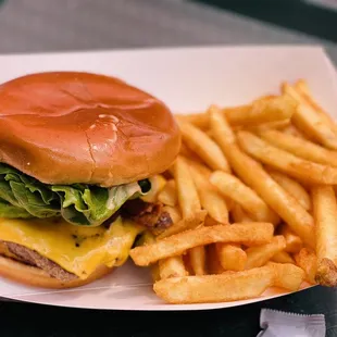 Tom's Farms Old Fashioned Hamburgers