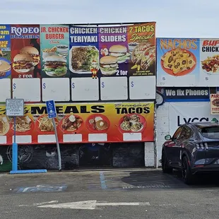 Never ate  here however I sure do come thru drive thru and eat at home